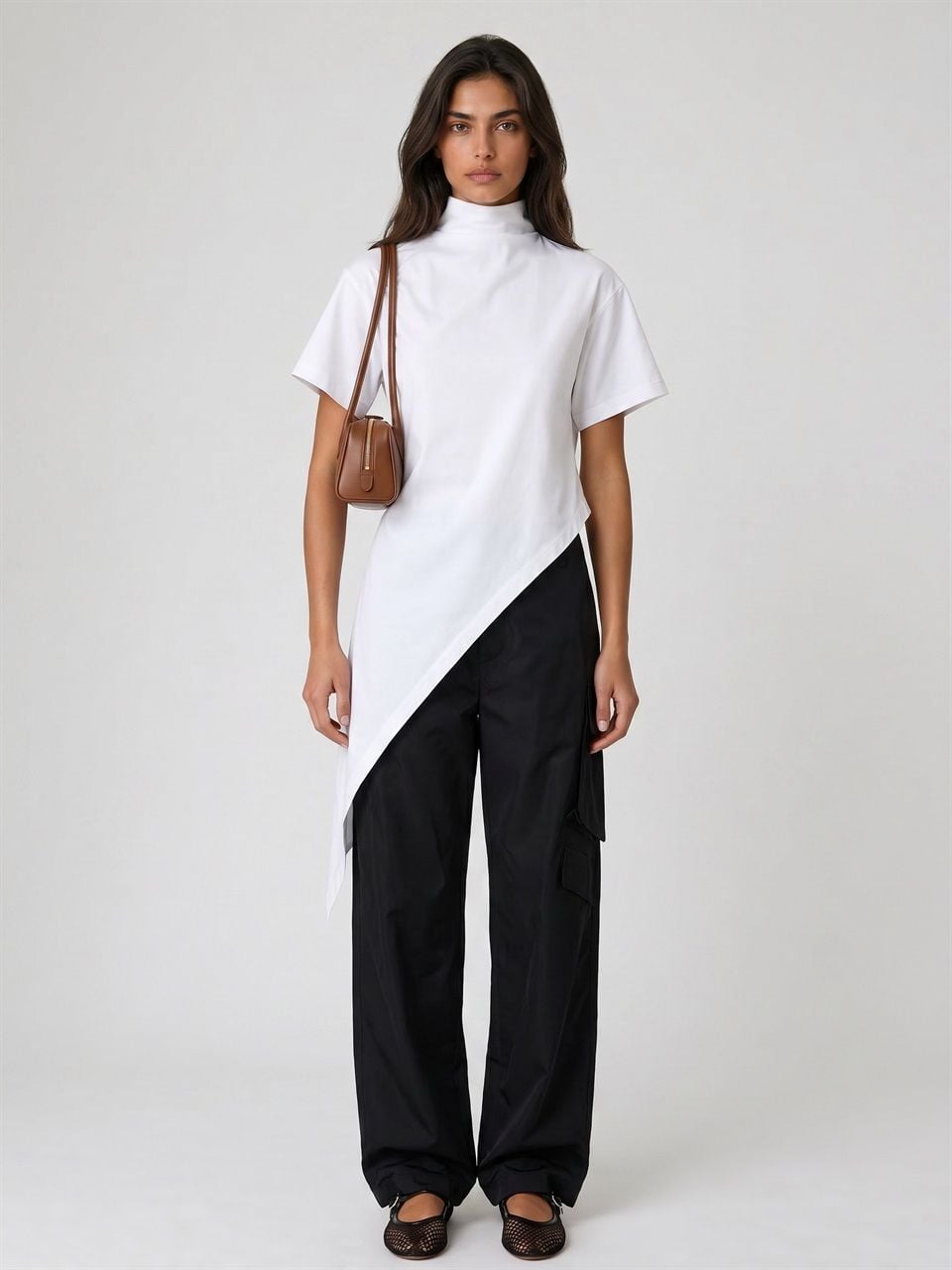 WOMAN ALAIA BLACK POLYAMIDE CARGO PANT